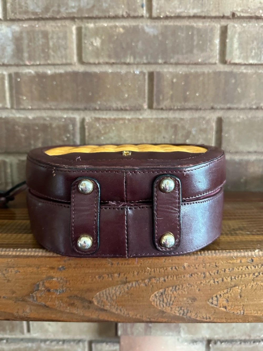 Vintage Etienne Aigner Cottagecore Wicker Round Canteen Boho Twee Oxblood - Picture 7 of 7